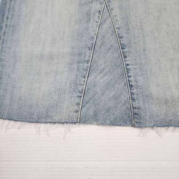 Gap Jeans Skirt Light Wash Blue Denim A-Line Knee Length Frayed Hem Size 6 - Picture 11 of 13